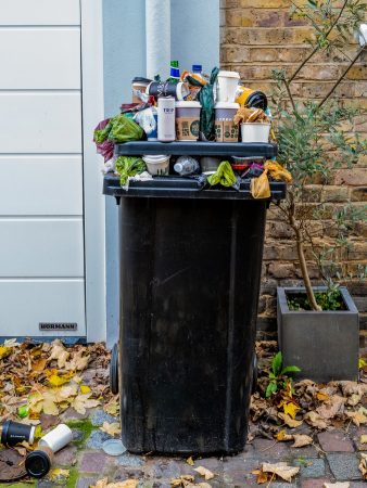 Bin cleaning: Remove dirt & smells